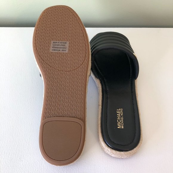 Michael Kors Royce Quilted Leather Slide Sandal - Picture 7 of 11